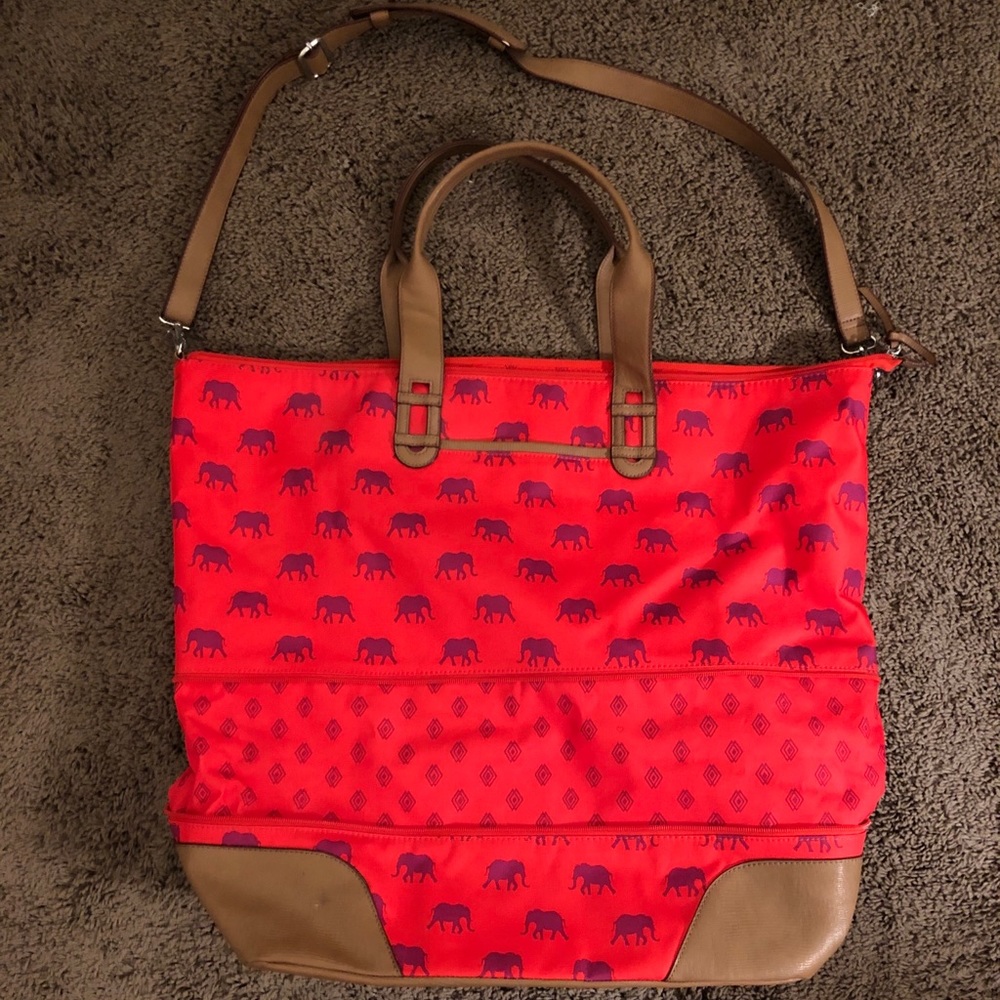 Stella and Dot Elephant expandable Getaway tote